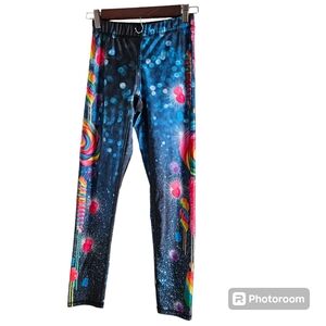 Zara Terez Girls Leggings "Dylan's Candy Bar" size Medium very colorful